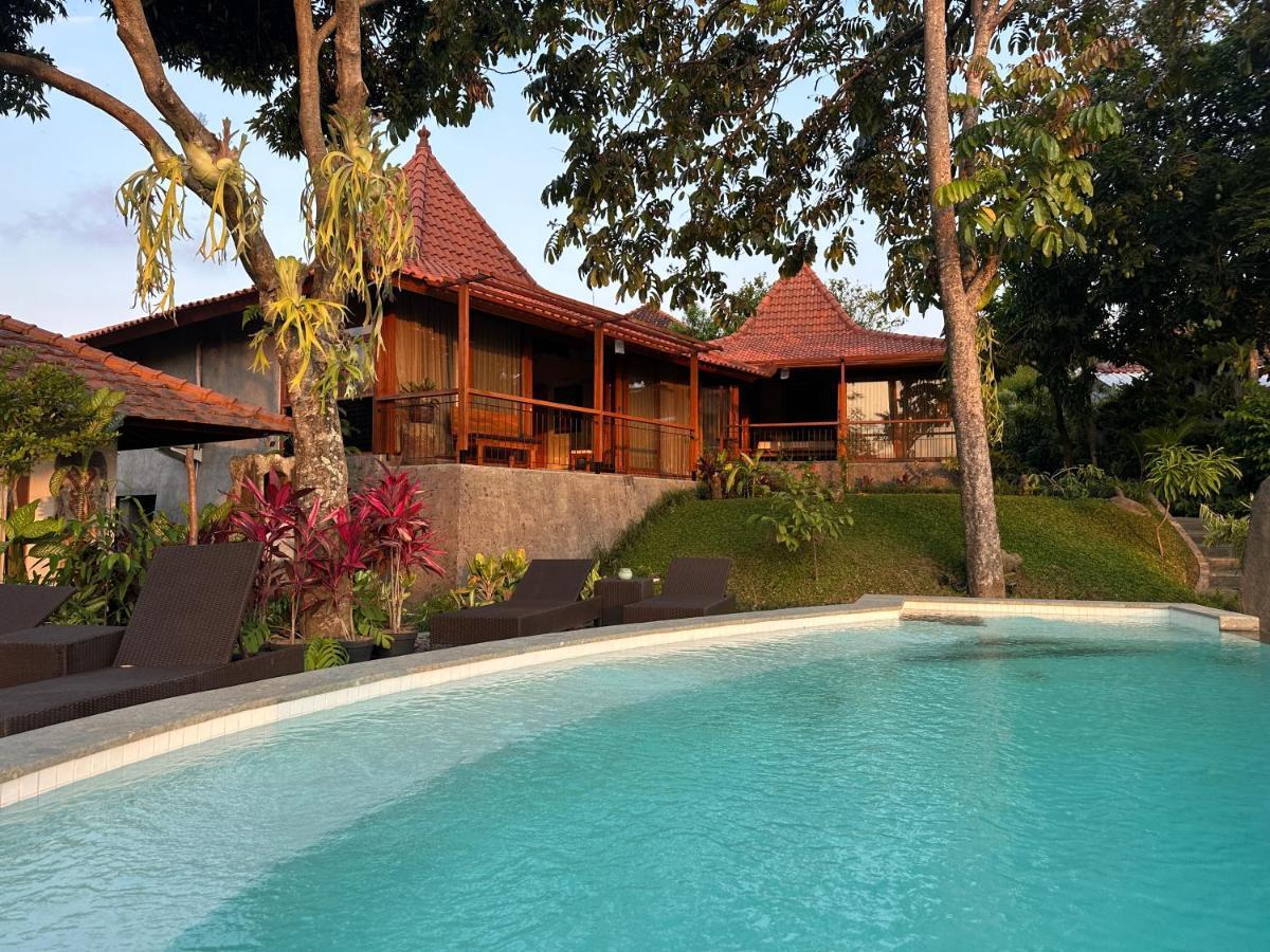 Griya Kcb Villa Ubud Esterno foto